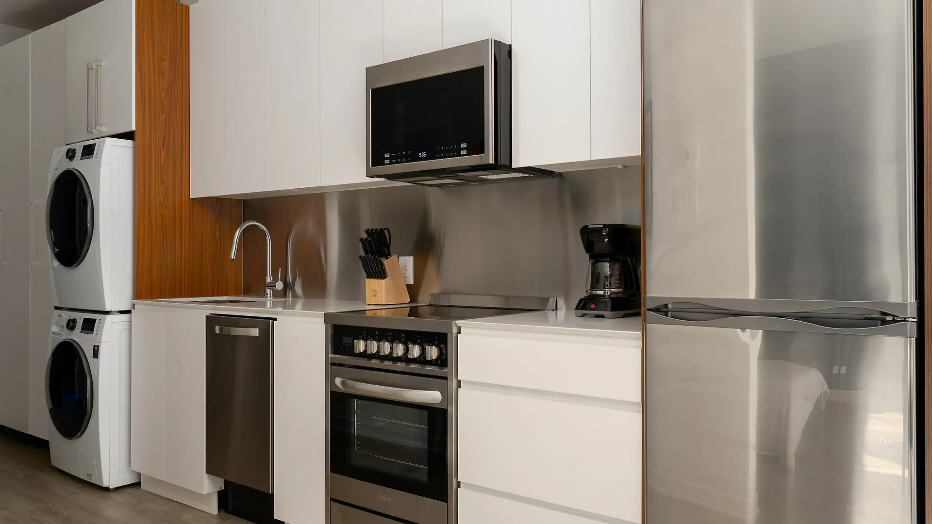 Apartman Serene Studio In Quartier Des Spectacles By Sonder Montréal